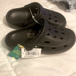 Black “Croc” clogs NWT Womens size 8